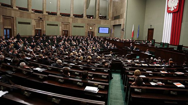 Sejmowa debata po informacji ministra Jarosława Gowina nt. katastrofy smoleńskiej