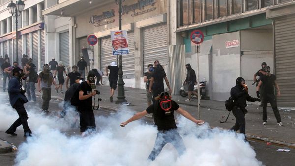 Zamieszki na ulicach Aten