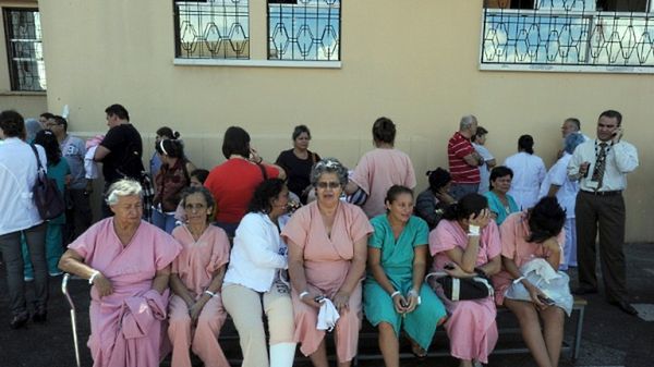 Ewakuacja jednego ze szpitali w San Jose