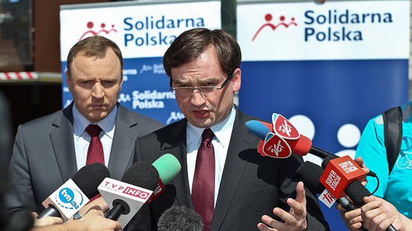 Eurodeputowani Solidarnej Polski Jacek Kurski i Zbigniew Ziobro