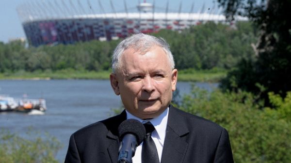 Prezes PiS Jarosław Kaczyński podczas konferencji prasowej