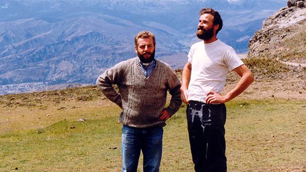 O. Zbigniew Strzałkowski (z lewej) i o. Michał Tomaszek