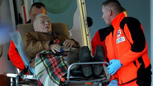 Generał Czesław Kiszczak został dowieziony na przymusowe badania do Uniwersyteckiego Centrum Klinicznego w Gdańsku