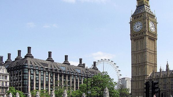 Widok na Portcullis House