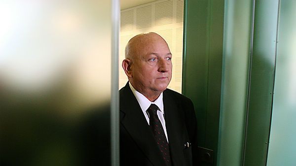 Józef Oleksy zmarł 9 stycznia w warszawskim szpitalu