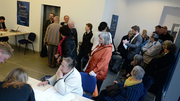 Kolejka do Biura Pomocy Prawnej