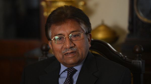 B. prezydent Pakistanu Pervez Musharraf