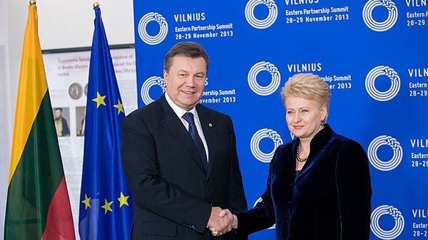 Dalia Grybauskaite i Wiktor Janukowycz