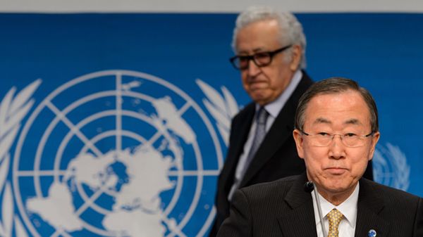 Sekretarz generalny ONZ Ban Ki Mun i specjalny wysłannik ONZ i Ligi Arabskiej do Syrii Lakhdar Brahimi