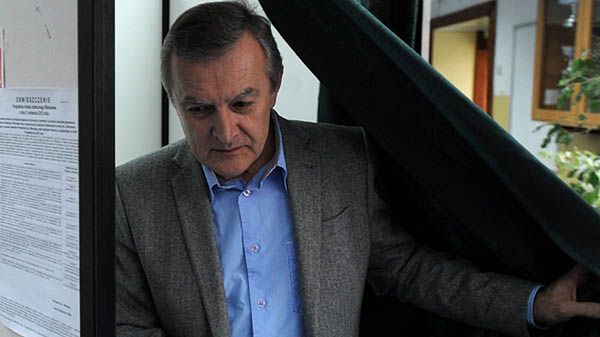 Prof. Piotr Gliński w dniu referendum w Warszawie