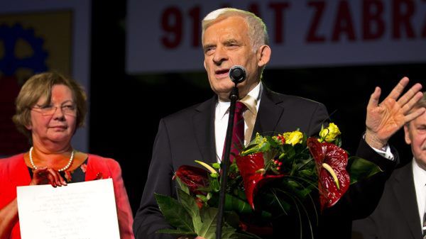 Prof. Jerzy Buzek odebrał tytuł Honorowego Obywatela Zabrza