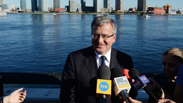 Prezydent RP Bronisław Komorowski podczas rozmowy z polskimi dziennikarzami w Nowym Jorku