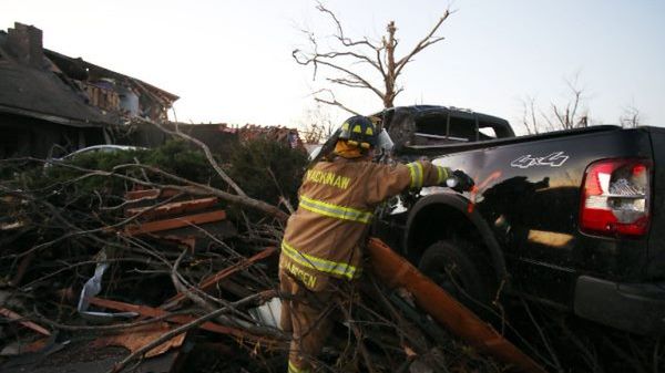 Tornada przeszły m.in. przez amerykański stan Illinois