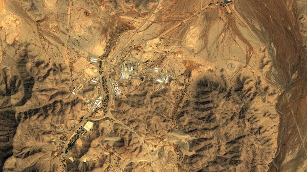 Zdjęcie satelitarne saudyjskiej bazy z wyrzutniami pocisków balistycznych