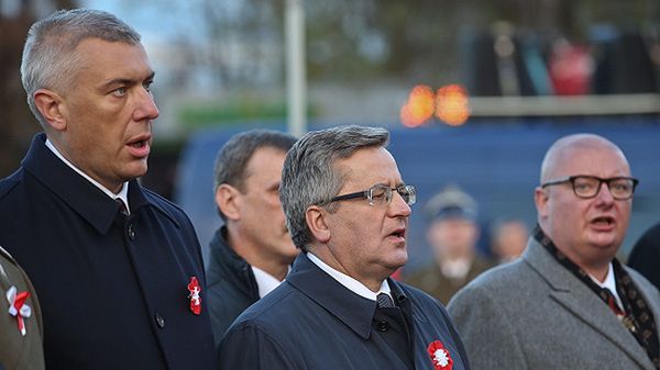 Prezydent Bronisław Komorowski wraz z Romanem Giertychem i Michałem Kamińskim
