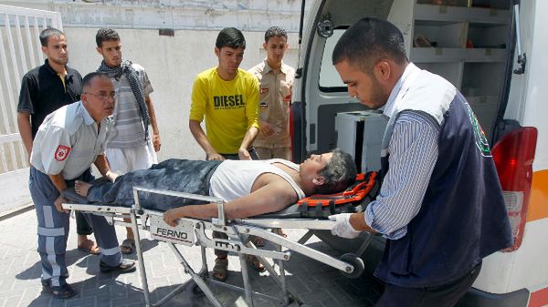 Młody Palestyńczyk ranny podczas ostrzału Rafah