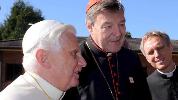 Kardynał Georg Pell w 2008 r. podczas wizyty Benedykta XVI w Australii