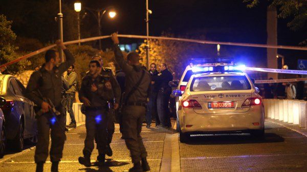 Do zdarzenia doszło przed centrum im. Menachema Begina przy Starym Mieście