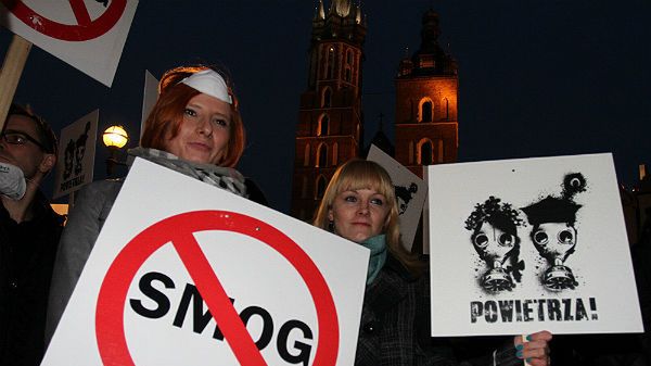 Antysmogowy marsz żałobny w Krakowie (zdj. arch.)