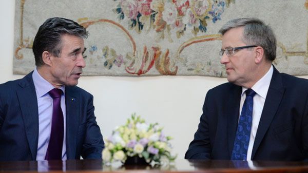 Anders Fogh Rasmussen z Bronisławem Komorowskim