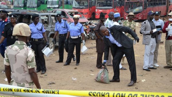 W zamachu 14 kwietnia zginęło co najmniej 75 osób