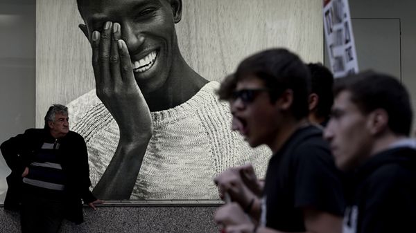 Ateny, demonstracja wspierająca imigrantów i potępiająca rasizm