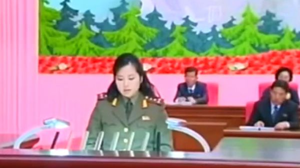 Kadr z nagrania przedstawiającego wystąpienie Hyon Song-wol