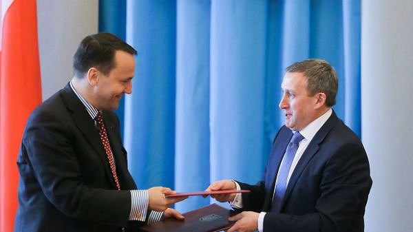 Minister spraw zagranicznych Radosław Sikorski i minister spraw zagranicznych Ukrainy Andrij Deszczyca