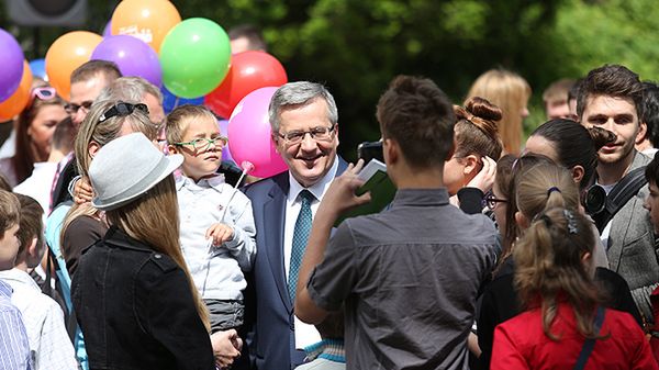 Prezydent Bronisław Komorowski podczas obchodów Dnia Dziecka w Pałacu Prezydenckim