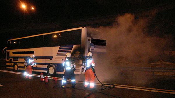 Kierowca uratował dzieci z płonącego autokaru