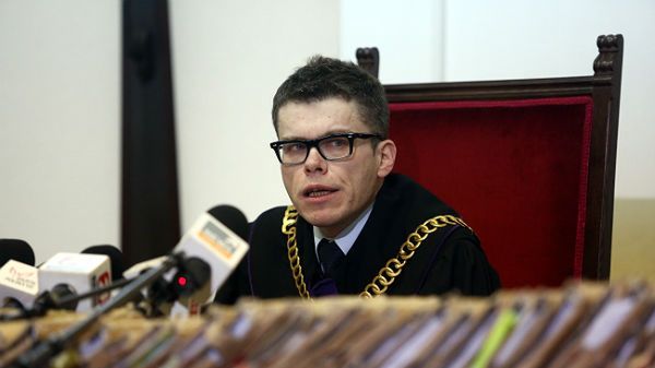 Sędzia Igor Tuleya podczas ogłaszania wyroku w procesie dr. Mirosława G.