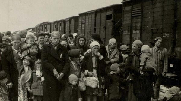 Więźniowie Auschwitz-Birkenau