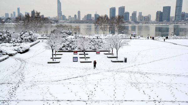 Chińskie miasta mają problem z zanieczyszczonym powietrzem, czy okaże się, że także gleba jest zdegradowana?