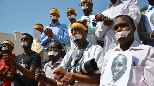 Somalijscy dziennikarze protestują w obronie swojego kolegi