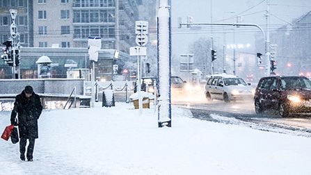 Intensywne opady śniegu w Warszawie