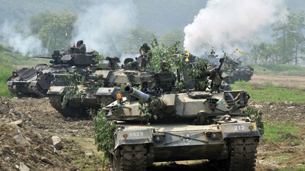 Południowokoreańska armia w trakcie ćwiczeń