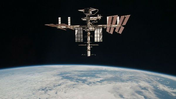 Międzynarodowa Stacja Kosmiczna co pewien czas jest widoczna nad Polską