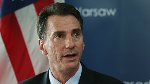 Ambasador USA Lee A. Feinstein