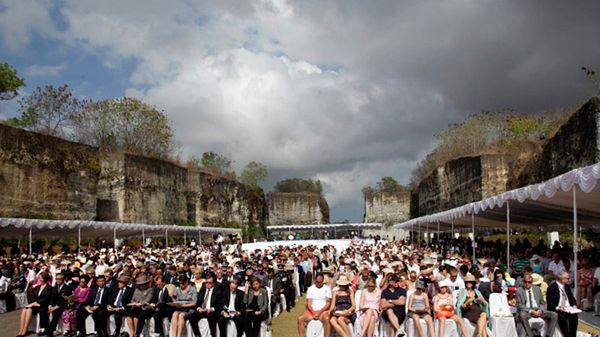 Obchody 10. rocznicy zamachów na Bali