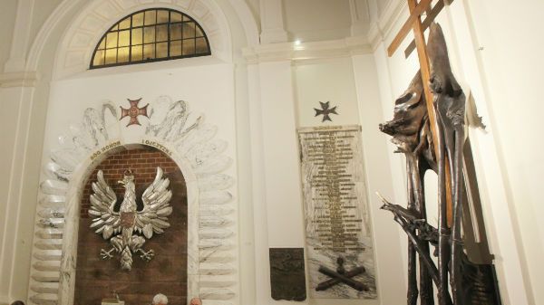 Rzeźba w kościele św. Anny w Warszawie