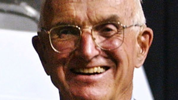 Joseph E. Murray (zdj. arch. z 2004 roku)