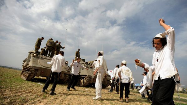 Ortodoksyjny żydowski student cieszy się, że izraelskie wojsko zakończyło operację "Filar Obrony"