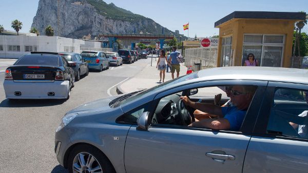 Droga przy punkcie granicznym na Gibraltarze