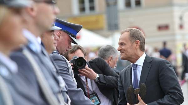 Donald Tusk podczas centralnych obchodów Święta Policji