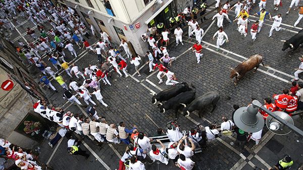 Ostatnia tegoroczna gonitwa z bykami w Pampelunie