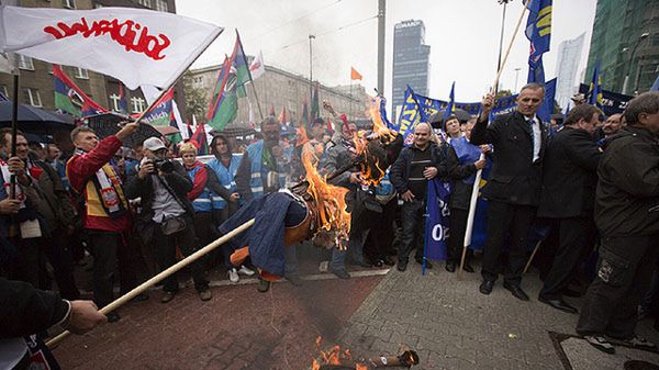 Protest związkowców w Warszawie