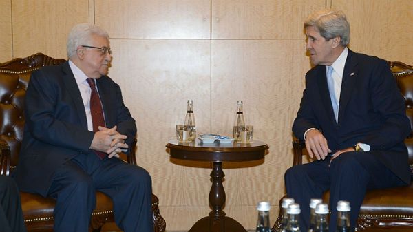 Mahmud Abbas i John Kerry