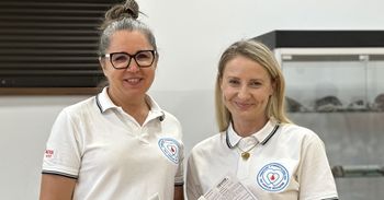Jubileuszowa akcja krwiodawców z kopalni Bełchatów. Był nawet tort i prezenty