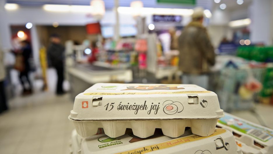 Wojciech Pacewicz
handel, handlowa, hipermarket, jaja, jajka, market, opakowanie, pude�ko, sklep, spo�ywczy, spo�ywka, supermarket, towar, zakupy