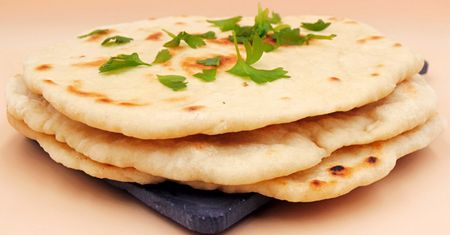 Indyjski przysmak, który wciąga bardziej niż fast food. Podaj z ulubionym smarowidłem